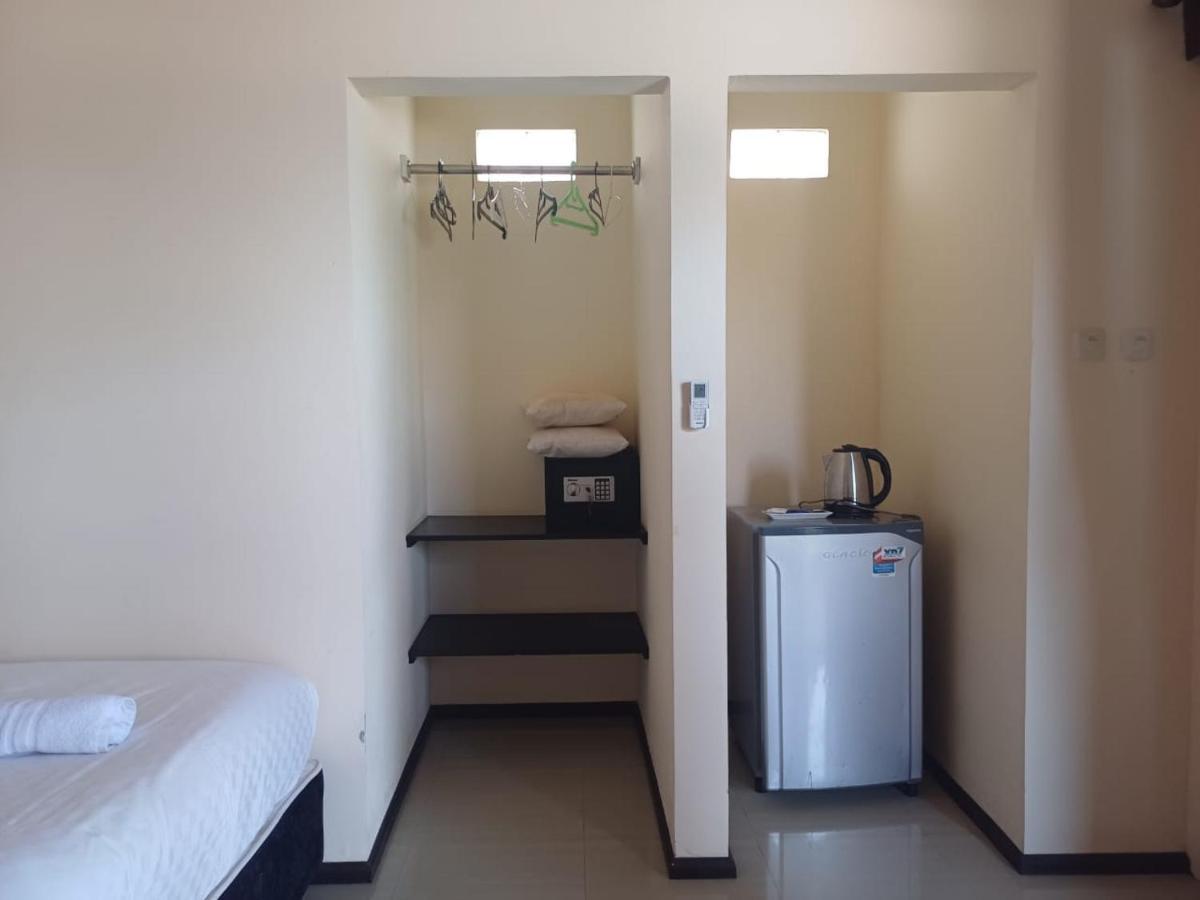 Melaya Beach Resort Room Double Penginuman Exterior foto